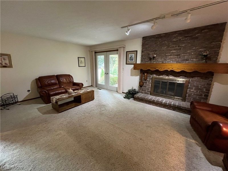 299 Pheasant Run, Wadsworth, OH 44281 Photo 12