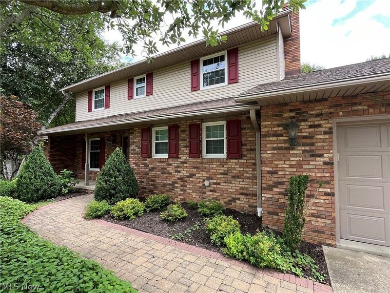 299 Pheasant Run, Wadsworth, OH 44281 Photo 2