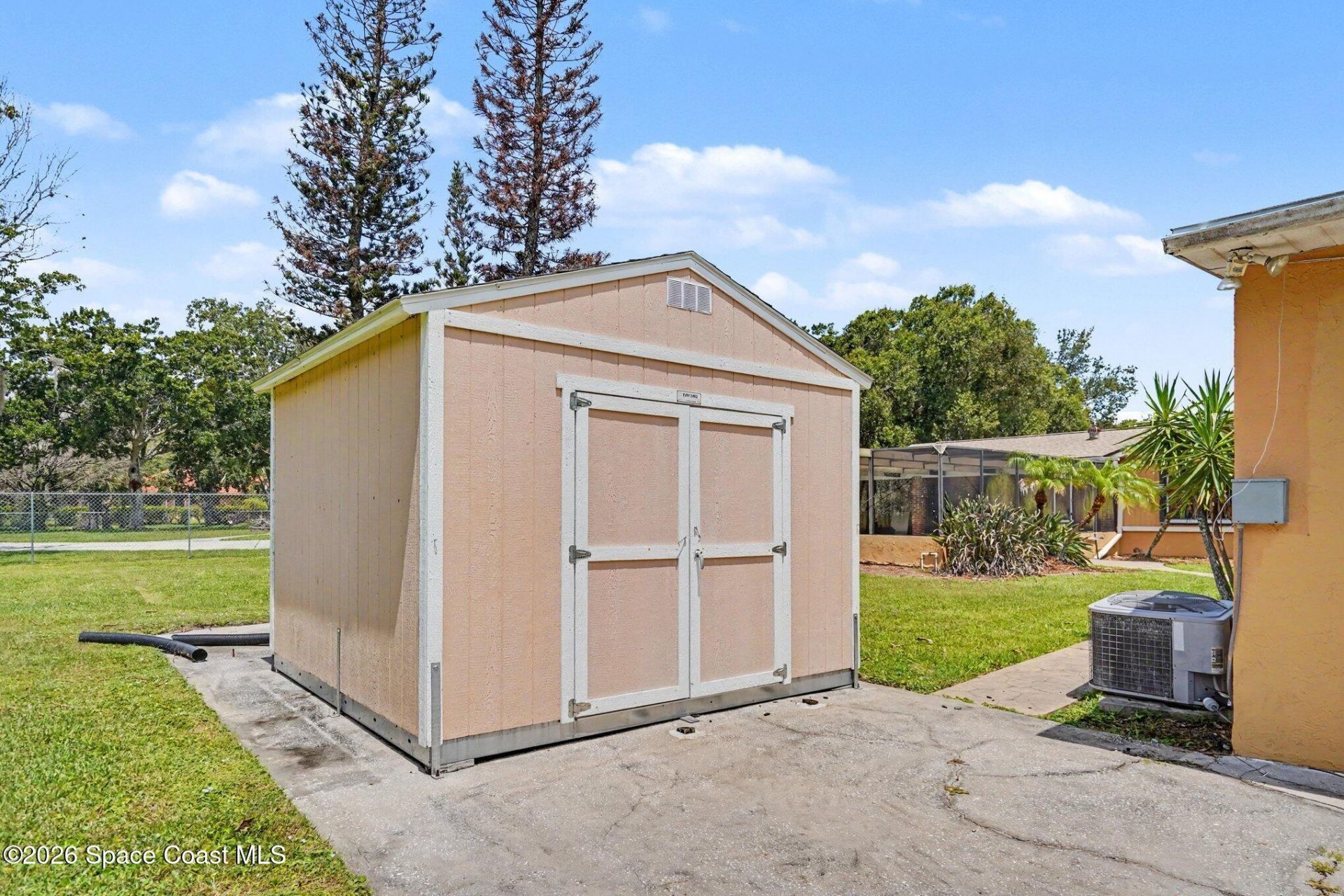 4457 Parkway Drive, Melbourne, FL 32934 Photo
