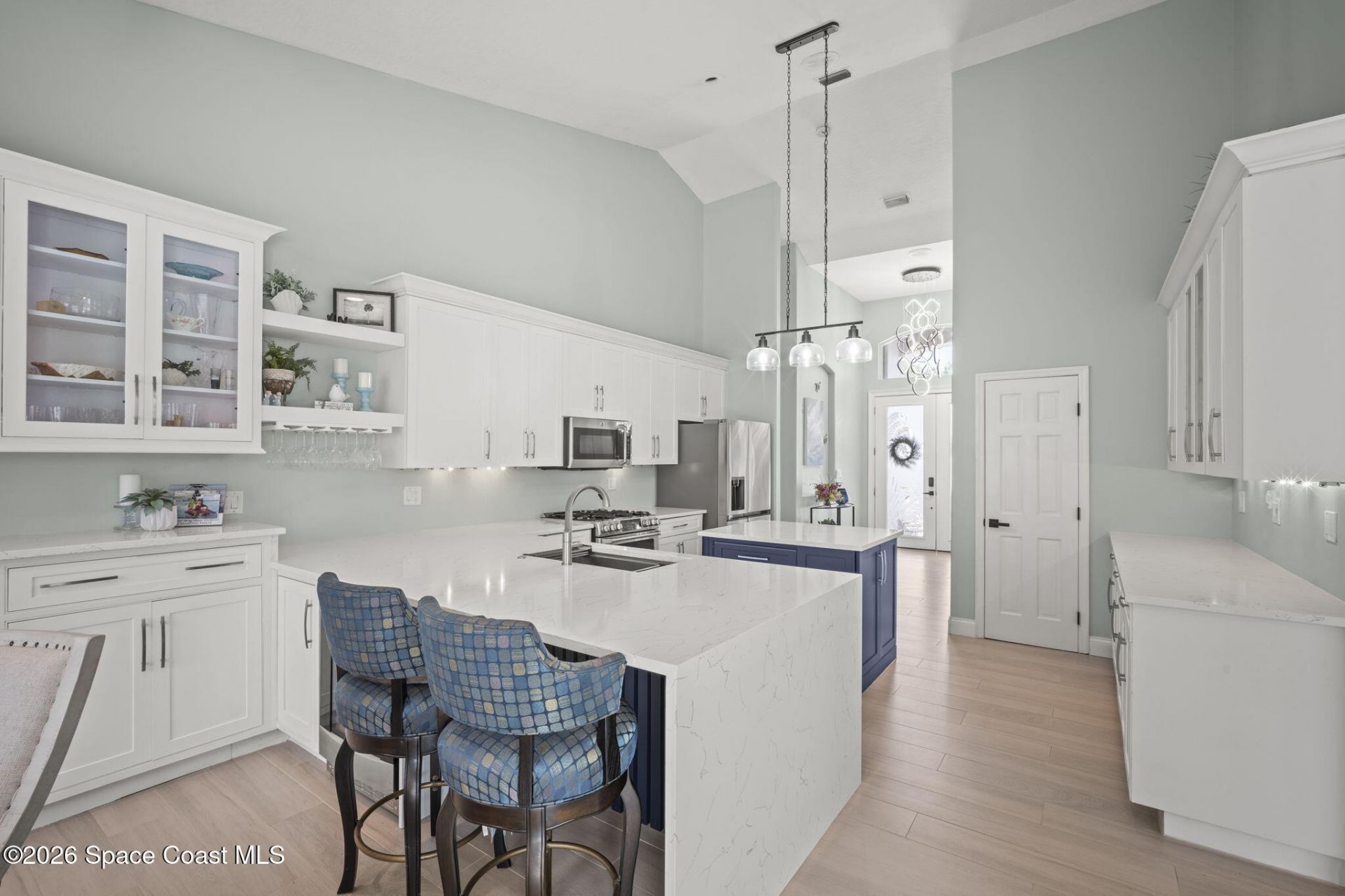 809 W Central Boulevard, Cape Canaveral, FL 32920 Photo