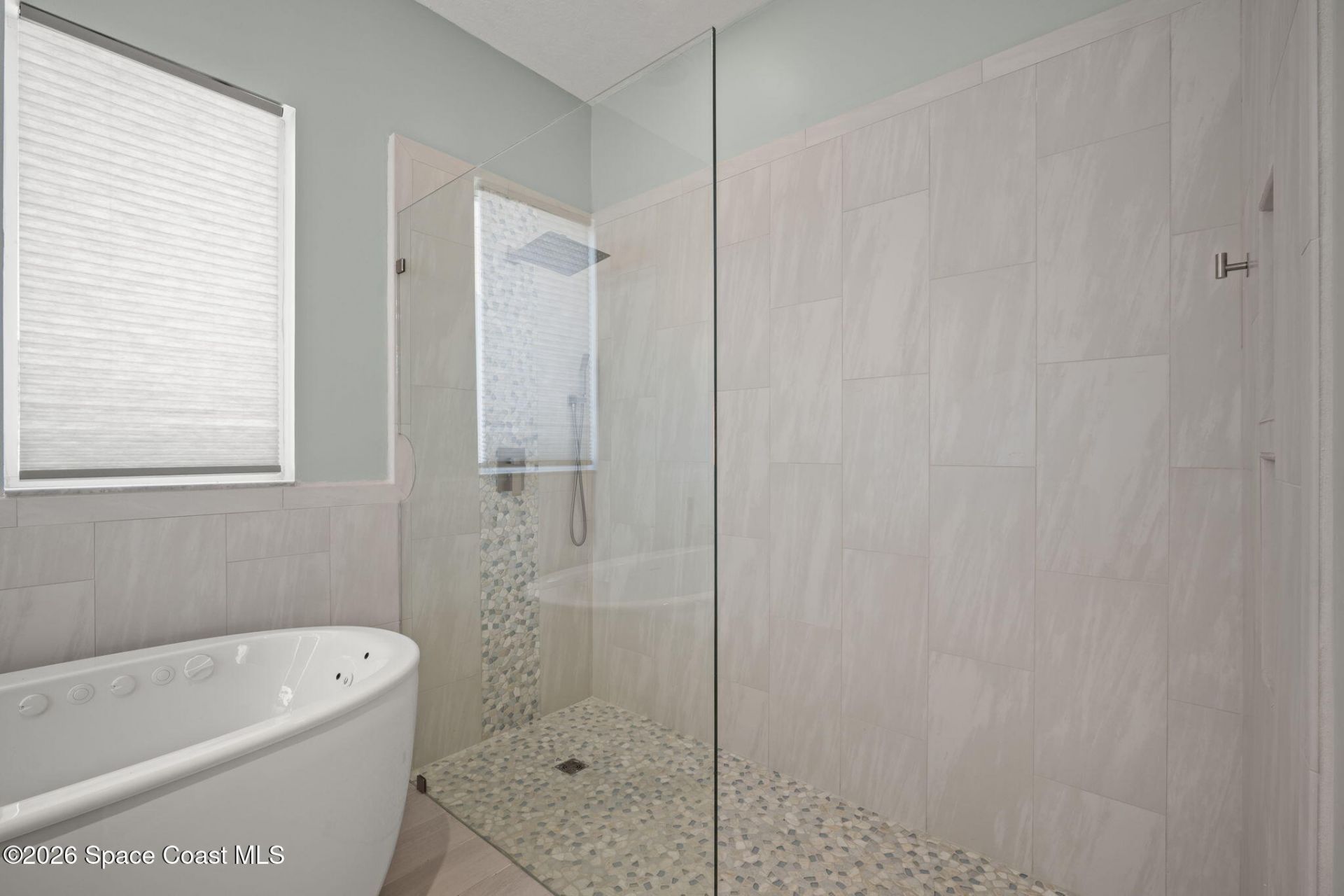 809 W Central Boulevard, Cape Canaveral, FL 32920 Photo