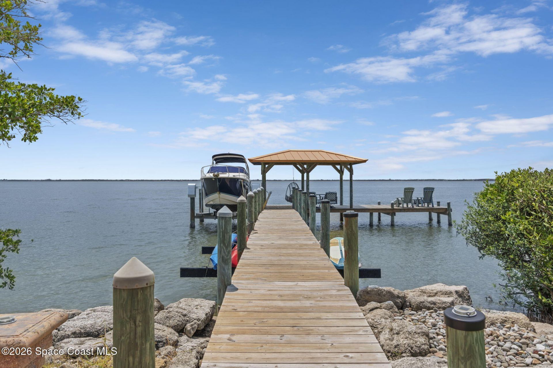 809 W Central Boulevard, Cape Canaveral, FL 32920 Photo