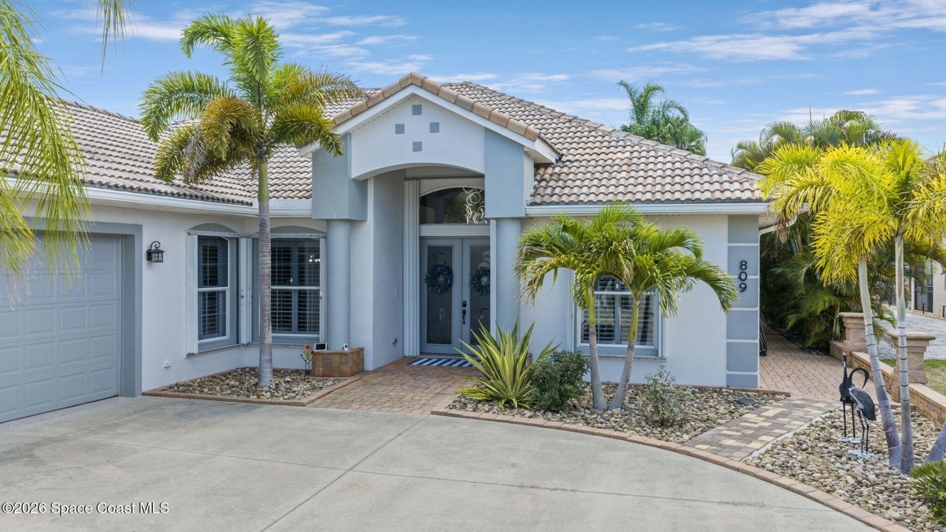 809 W Central Boulevard, Cape Canaveral, FL 32920 Photo