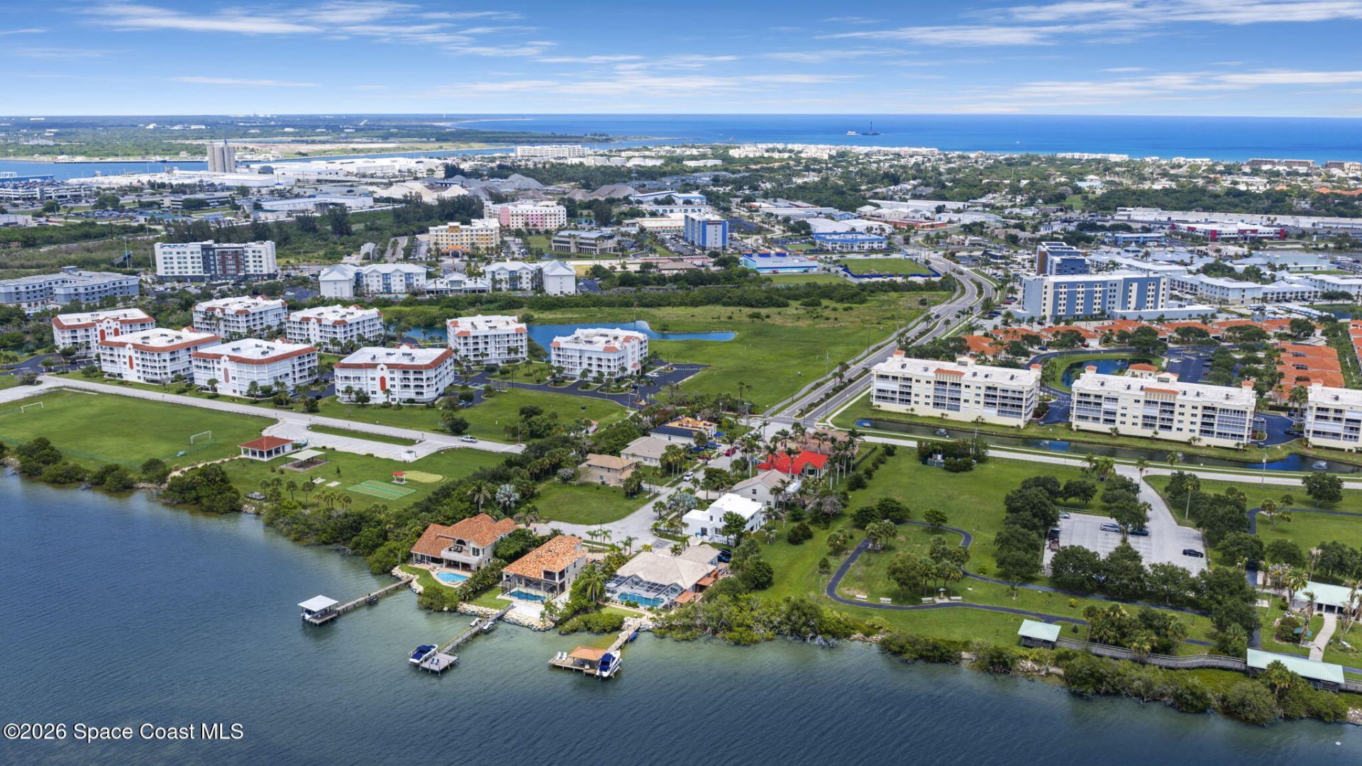809 W Central Boulevard, Cape Canaveral, FL 32920 Photo