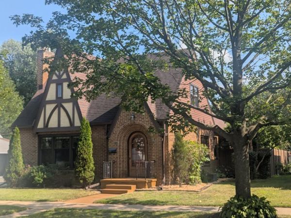 805 STEUBEN STREET, Wausau, WI 54403