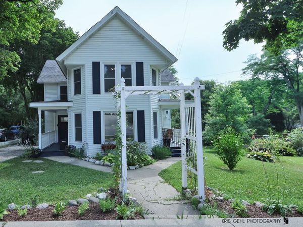 10116 N Main Street , Richmond, IL 60071