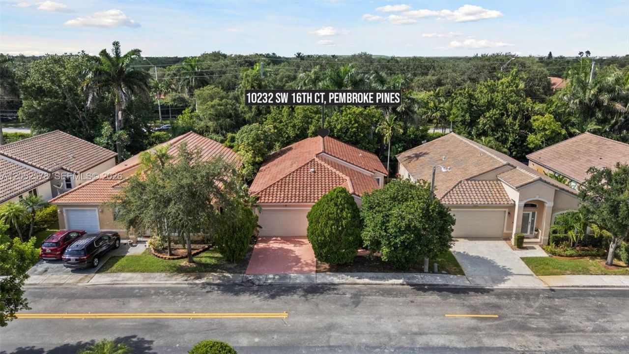 10232 SW 16th Ct, Pembroke Pines, FL 33025 Photo