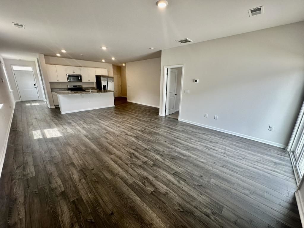 162 Kelsey Ct.  Photo 5
