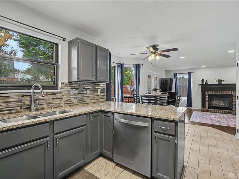 6948 Charlesgate Road, Huber Heights, OH 45424 Photo 20