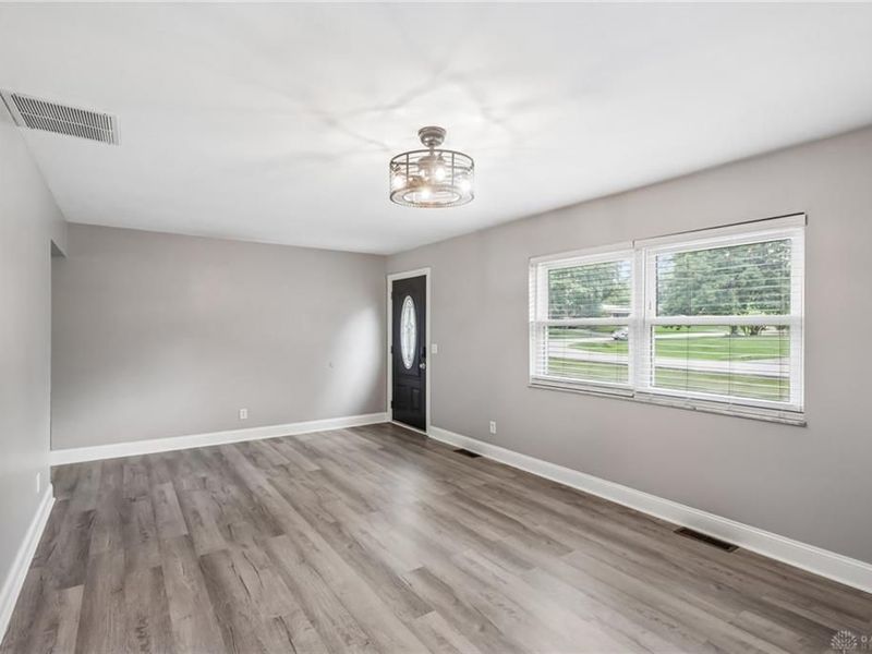 1723 Fairlynn Drive, Beavercreek, OH 45432 Photo 8