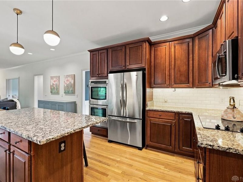 866 Miami Ridge Drive, Miami Township, OH 45140 Photo 14