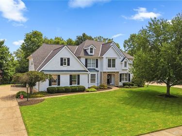1628 Fairway Crest, Miami Township, OH 45140
