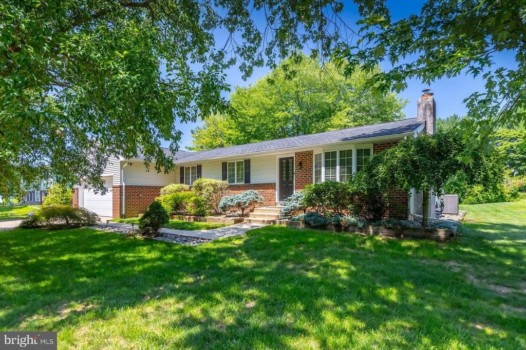 351 Moods Road, Mullica Hill, NJ 08062 Main Photo
