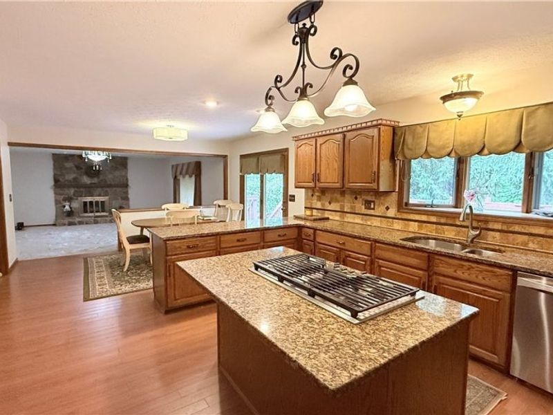 4822 Sweetwater Drive, Brecksville, OH 44141 Photo 14