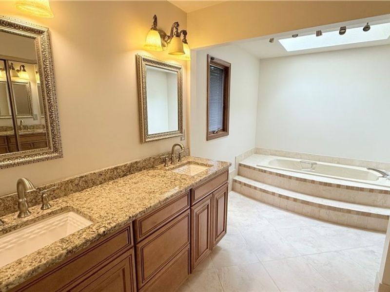 4822 Sweetwater Drive, Brecksville, OH 44141 Photo 26