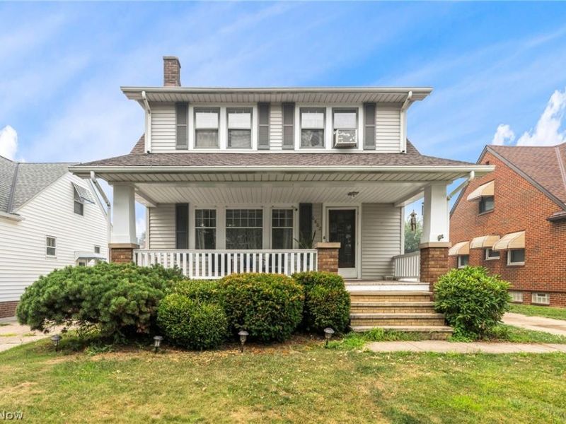 6802 Ackley Road, Parma, OH 44129 Photo 2