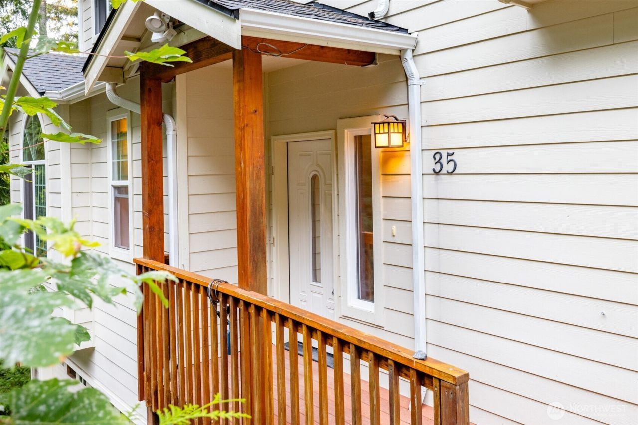 35 Green Hill Road , Bellingham, WA 98229