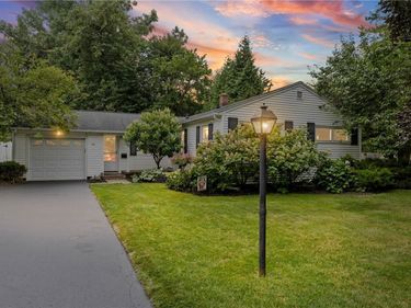 35 Valley View Drive , Penfield, NY 14526