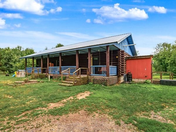 20515 105th Avenue, Cadott, WI 54727