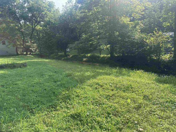 165 Main Street, Rivesville, WV 26588