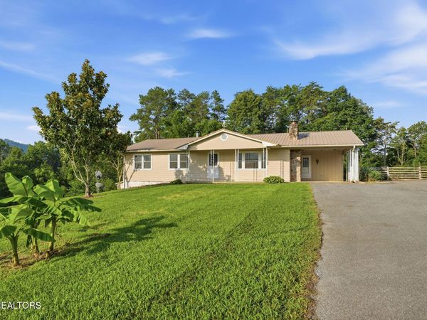 315 Brandon Hollow Lane, Bulls Gap, TN 37711