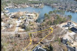 514 Shadowood Drive  photo 4