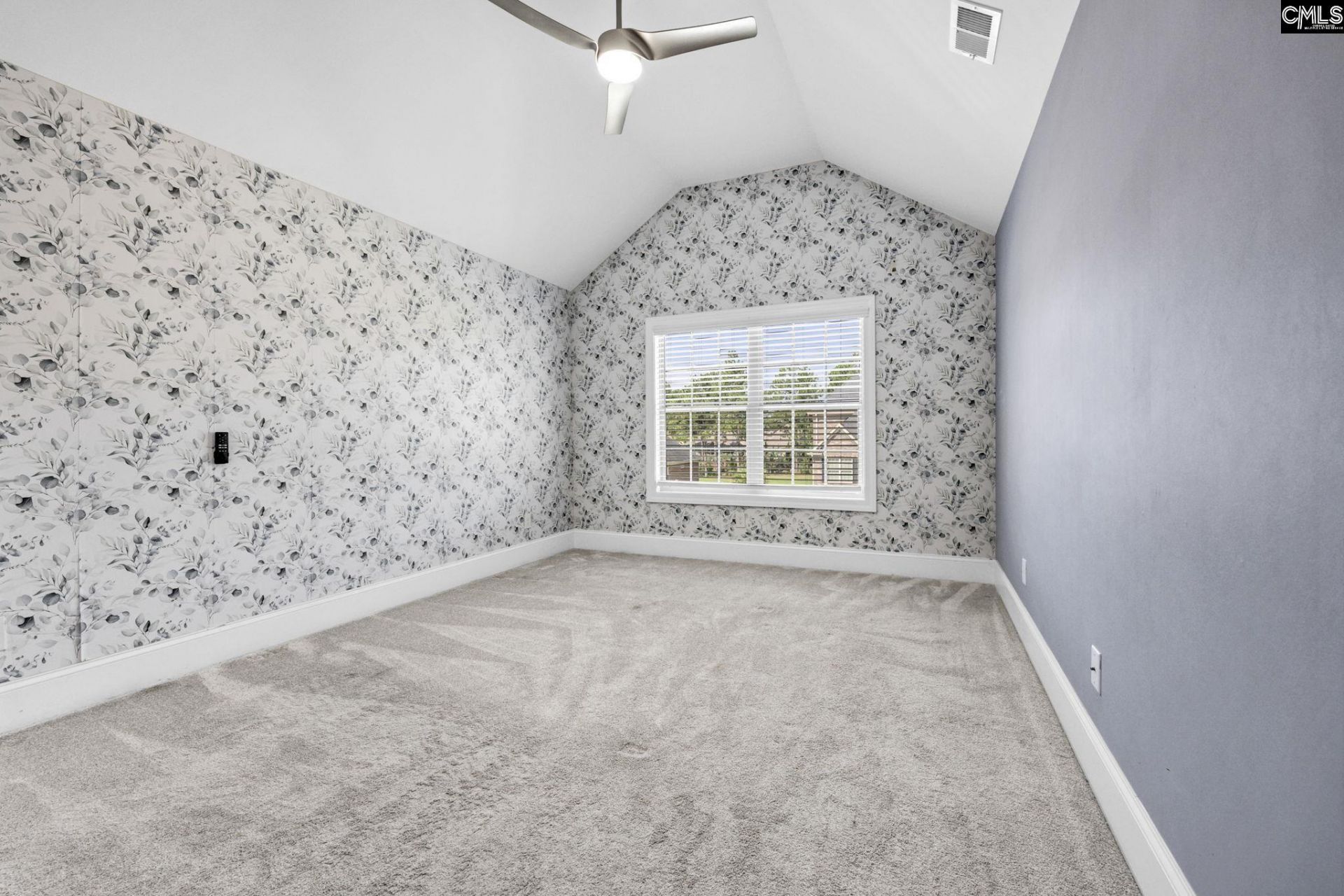 717 Broad Leaf Drive  Photo 35