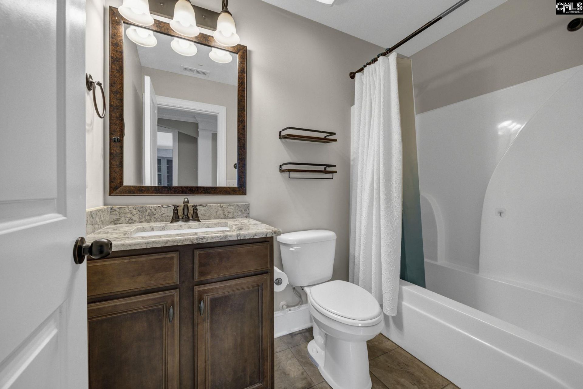 717 Broad Leaf Drive  Photo 37