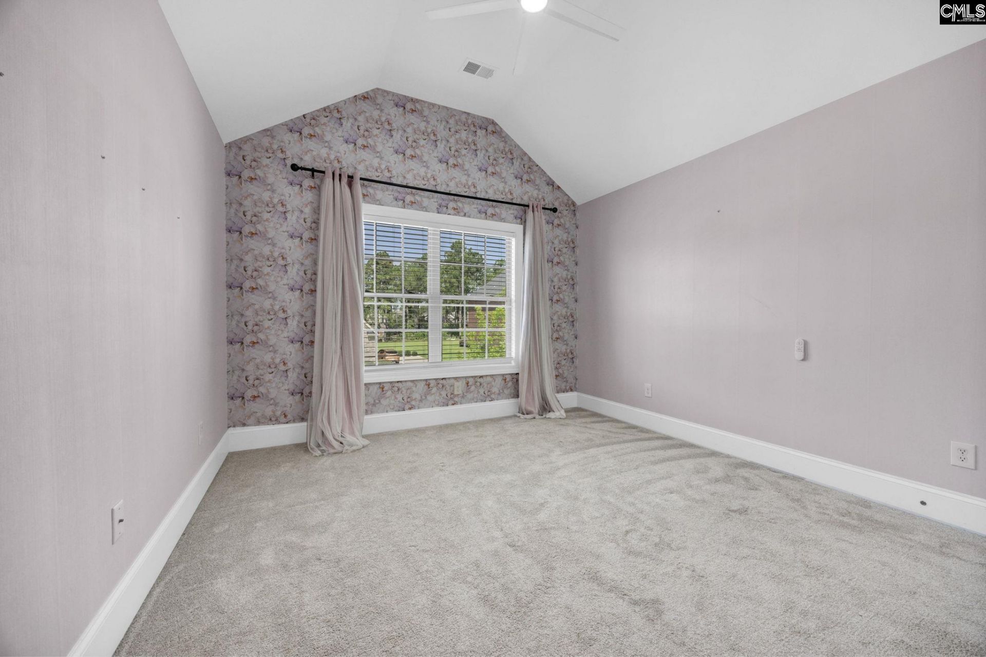 717 Broad Leaf Drive  Photo 39