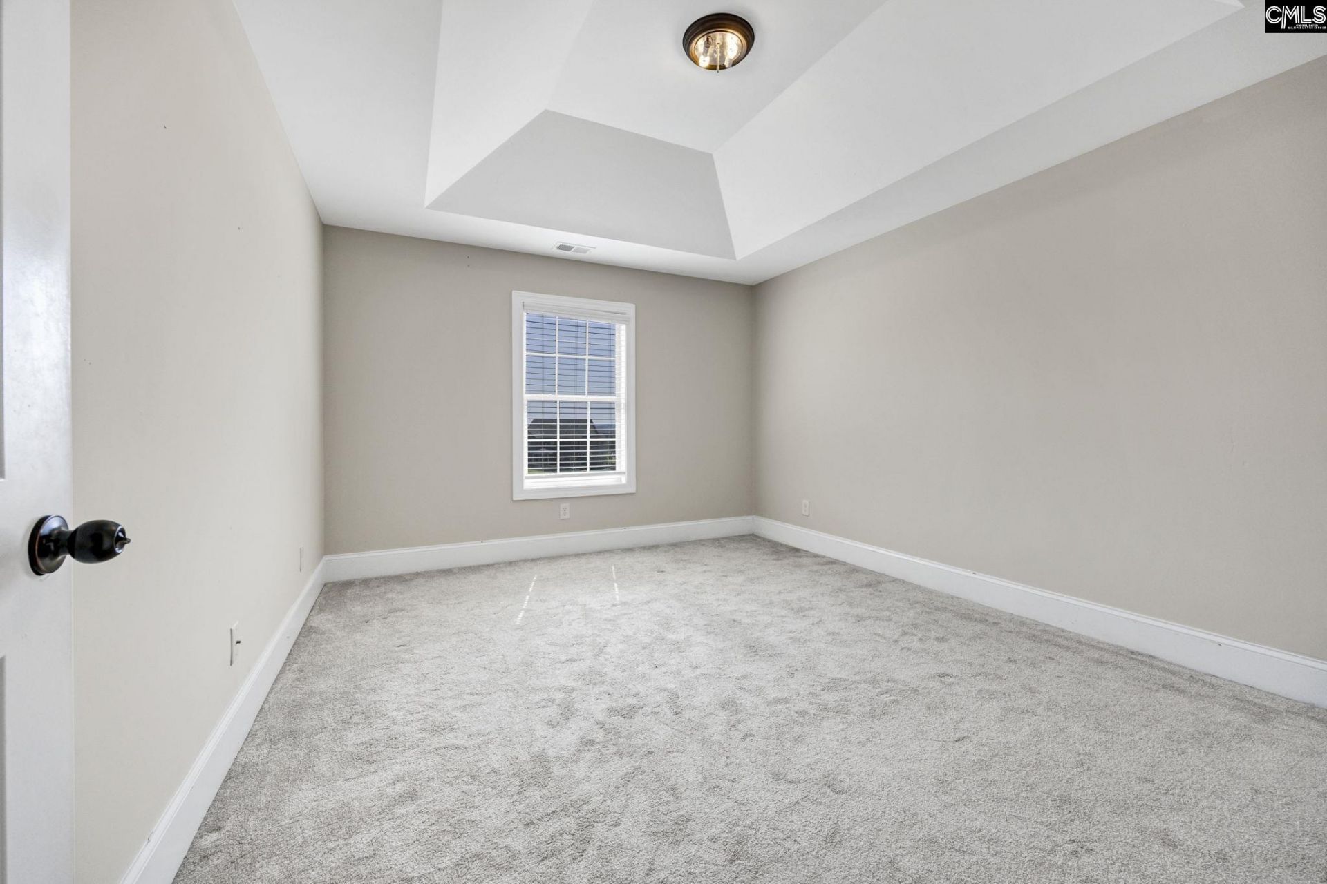 717 Broad Leaf Drive  Photo 40