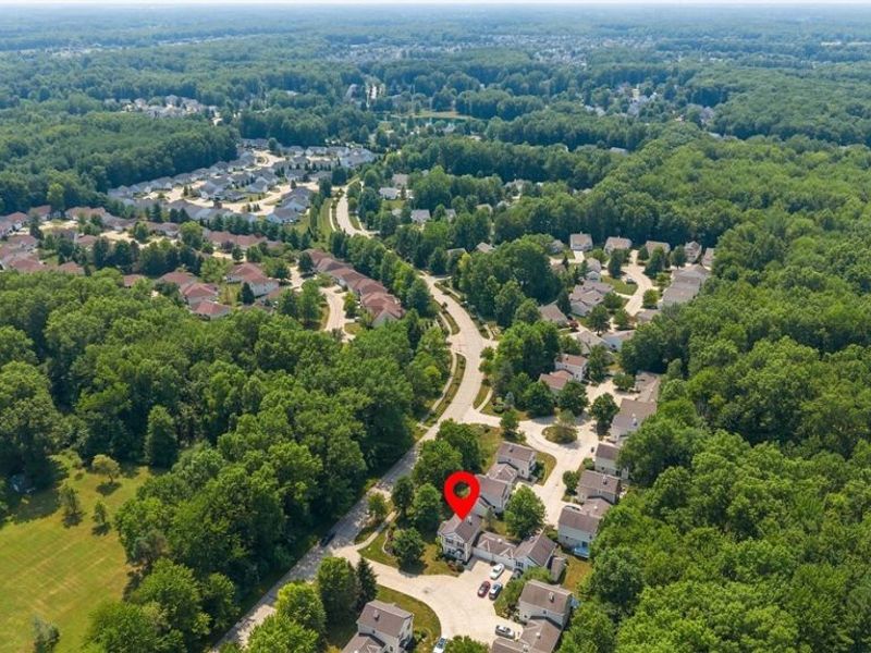 26810 Village Lane, Olmsted Falls, OH 44138 Photo 29