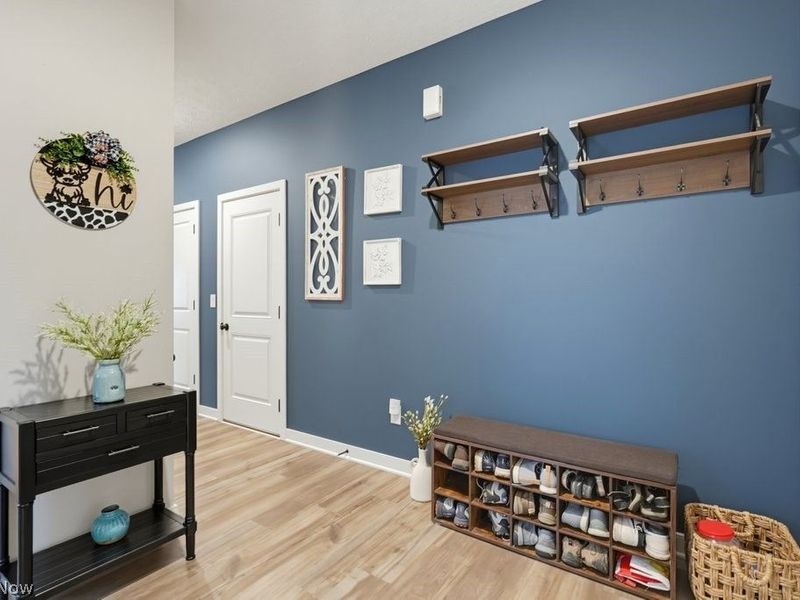 311 River Run Drive, Elyria, OH 44035 Photo 6