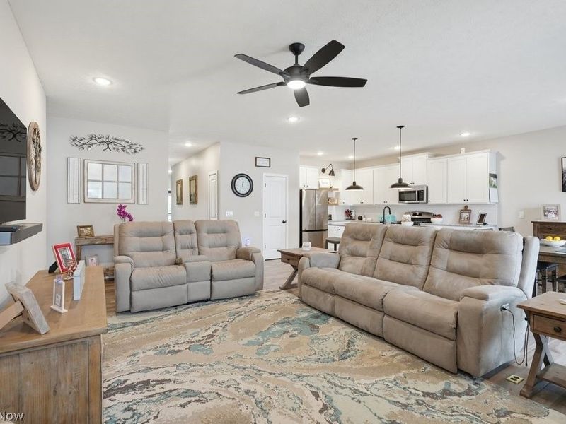 311 River Run Drive, Elyria, OH 44035 Photo 8