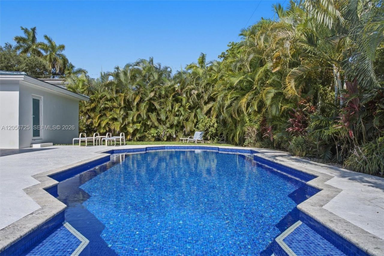 440 Tivoli Ave, Coral Gables, FL 33143 Photo