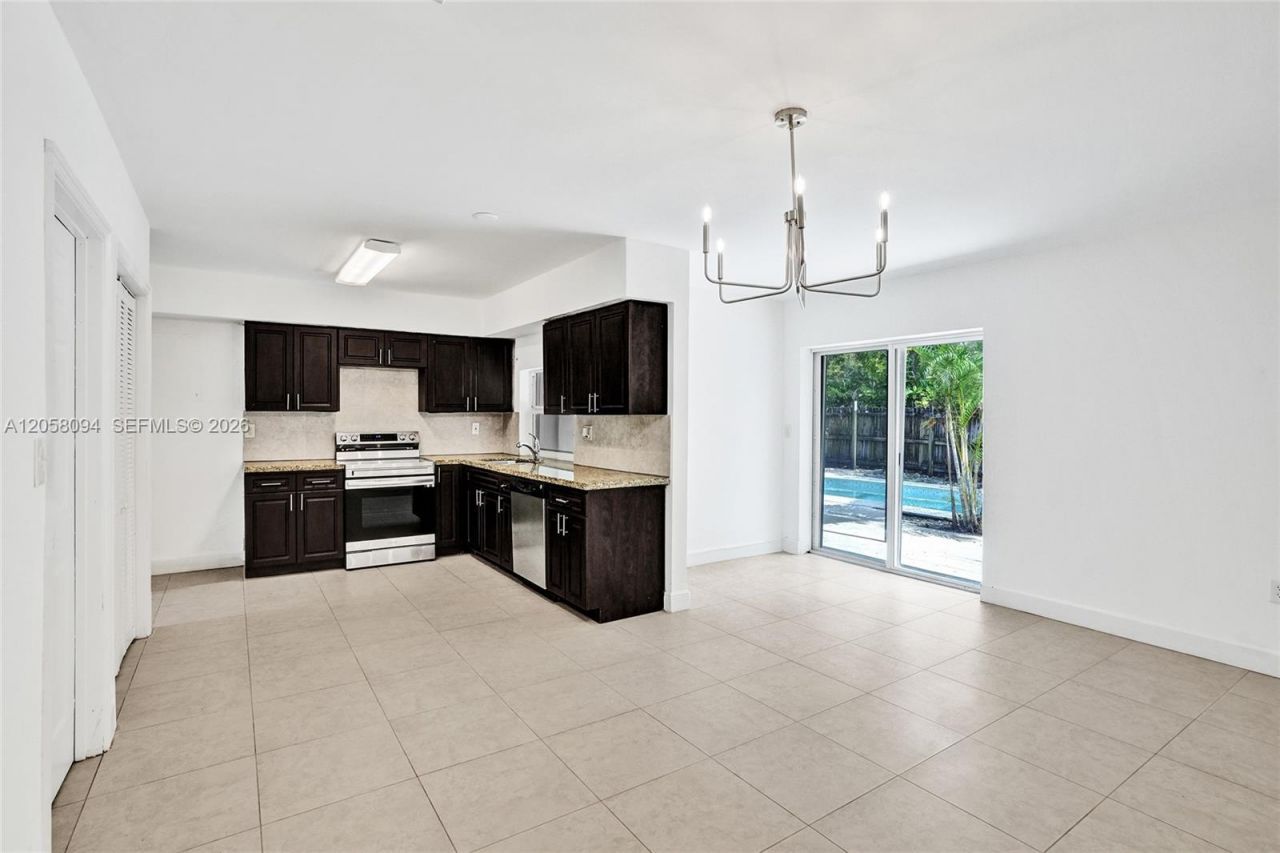 20 NE 210th St, Miami Gardens, FL 33179 Photo