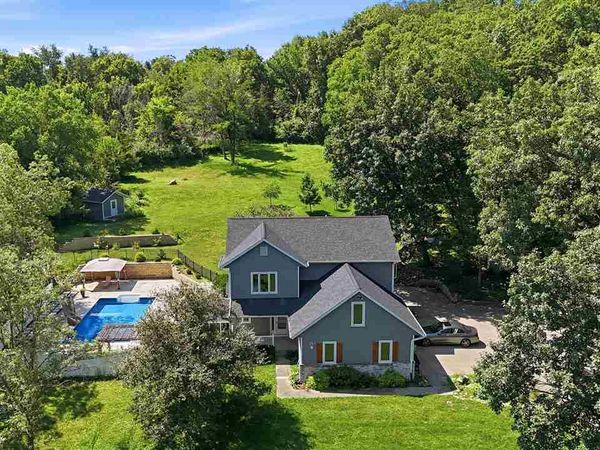 1432 Hickory Hollow Road, Solon, IA 52333