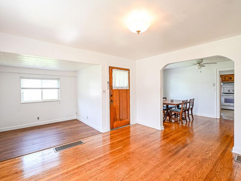 4232 Mt Carmel Tobasco Road, Union Twp, OH 45255 Photo 7