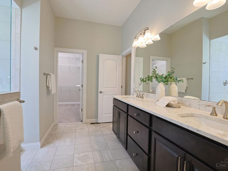 4143 Parkview Drive, Blue Ash, OH 45242 Photo 15