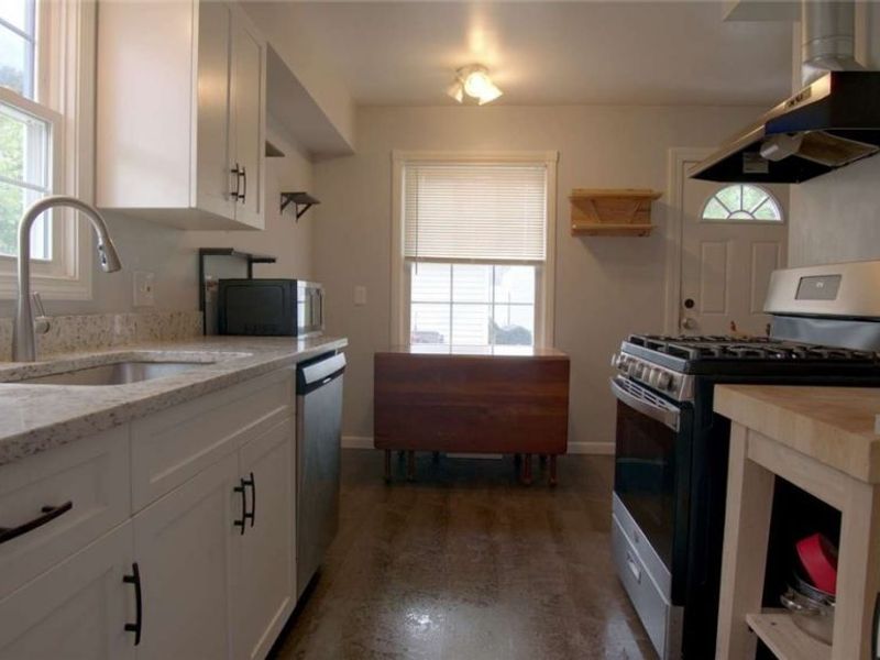 15731 Mina Avenue, Cleveland, OH 44135 Photo 2