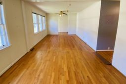 2012 Yelton Drive photo 4
