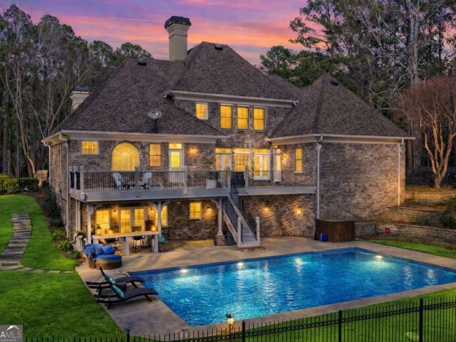 Property Image 6