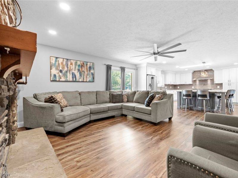 2109 E Pleasant Valley Road, Seven Hills, OH 44131 Photo 14