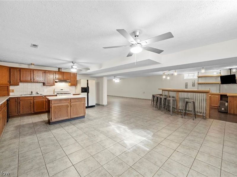 2109 E Pleasant Valley Road, Seven Hills, OH 44131 Photo 39