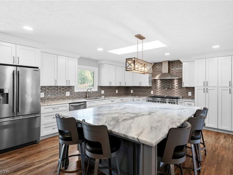 2109 E Pleasant Valley Road, Seven Hills, OH 44131 Photo 8