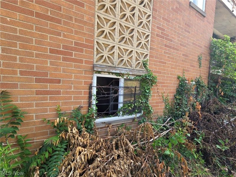 16004 Euclid Avenue, Cleveland, OH 44112 Photo 11