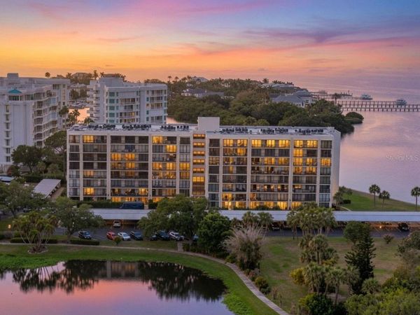 100 OAKMONT LANE , Unit 204, BELLEAIR, FL 33756