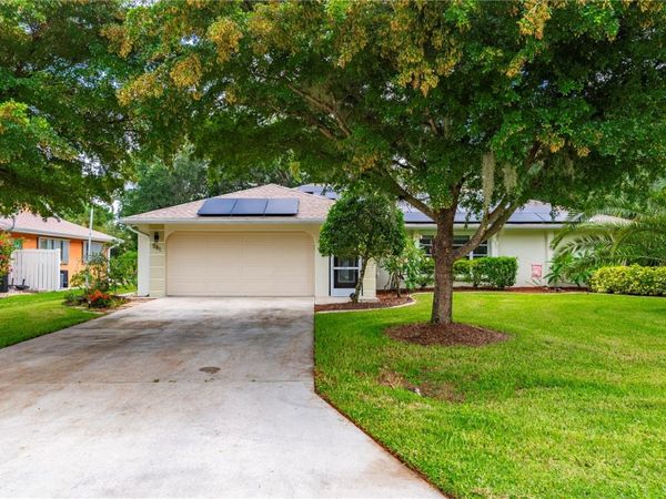 581 ENCARNACION STREET , PUNTA GORDA, FL 33983
