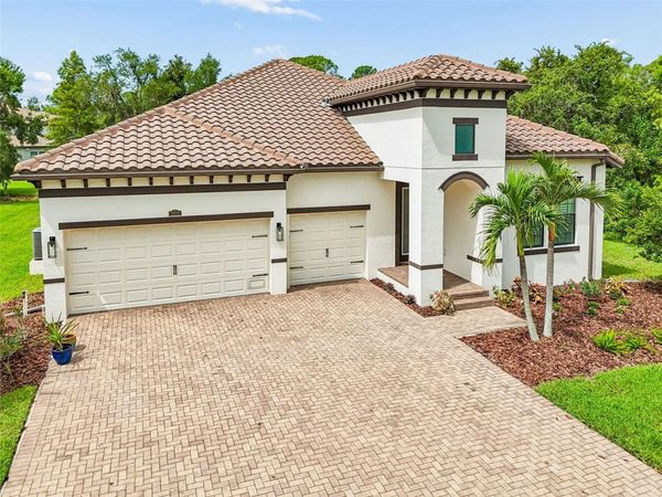7872 MARSH POINTE DRIVE , TAMPA, FL 33635