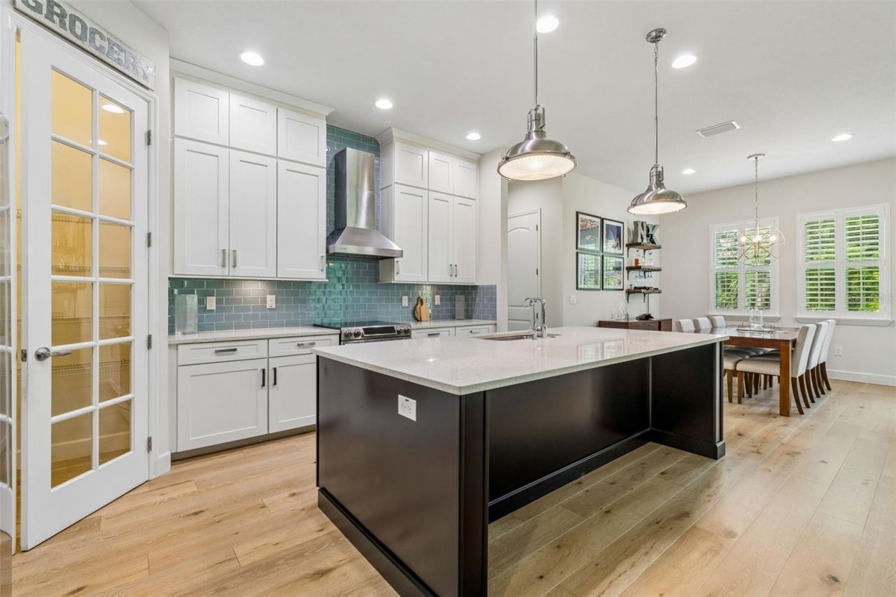 7872 Marsh Pointe Drive , Tampa, FL 33635 Photo