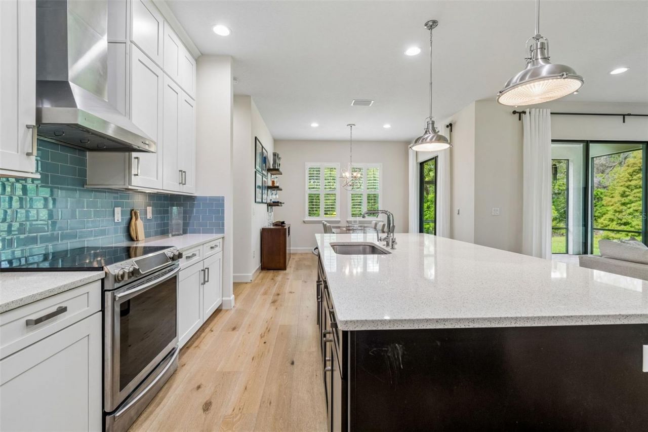 7872 Marsh Pointe Drive , Tampa, FL 33635 Photo